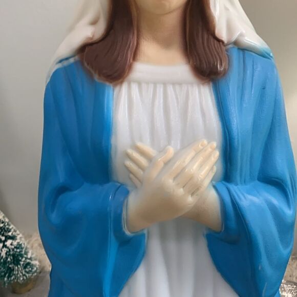 Empire Vintage Lighted Blow Mold Christmas Nativity Virgin Mary - Picture 8 of 17